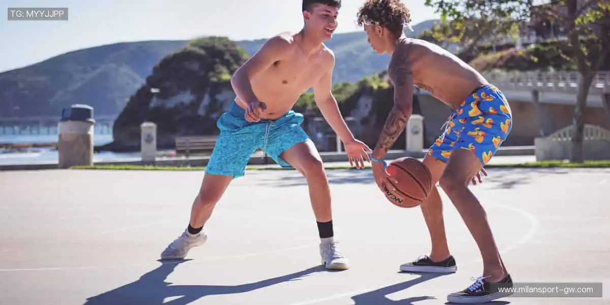 专业装备,轻松掌控赛场!🎾 品质与潮流,为你的热爱加冕!